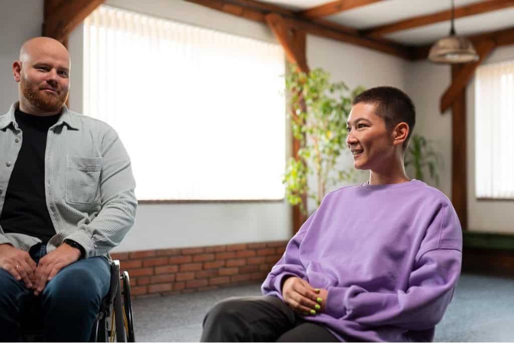 A supportive therapy session with a counselor and participant at a benzodiazepine rehab in Reseda CA, offering compassionate care for recovery.