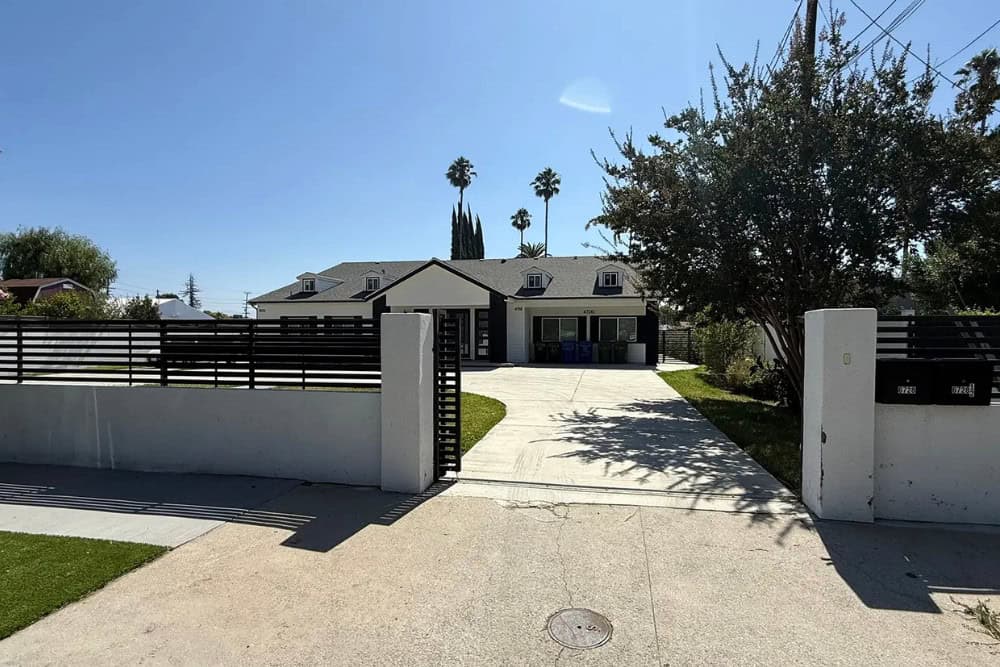 Modern residential building exterior of Uprise Treatment Center, a leading Prescription Drug Rehab in Reseda CA, offering a private and peaceful recovery environment.